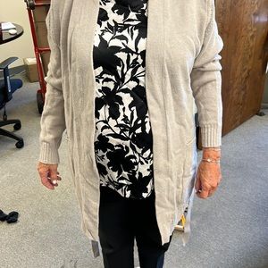 Hanro beige sweater with belt and tags never worn before